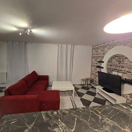 Maison De Vacances Proche Blaye Mazion 外观 照片